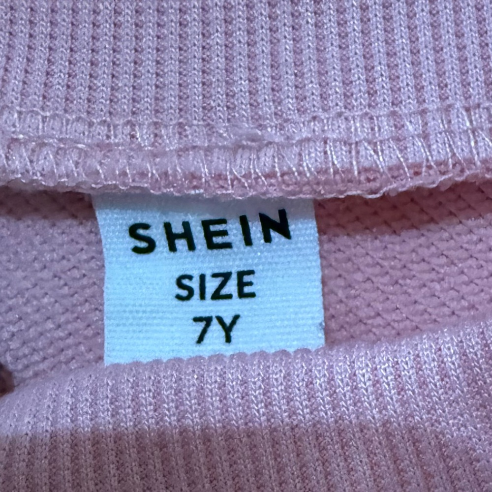 Size 7 SHEIN Love Heart Sweater - Picture 2 of 4
